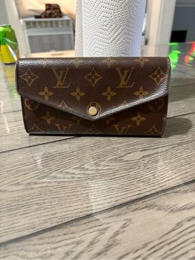 Louis Vuitton Wallet